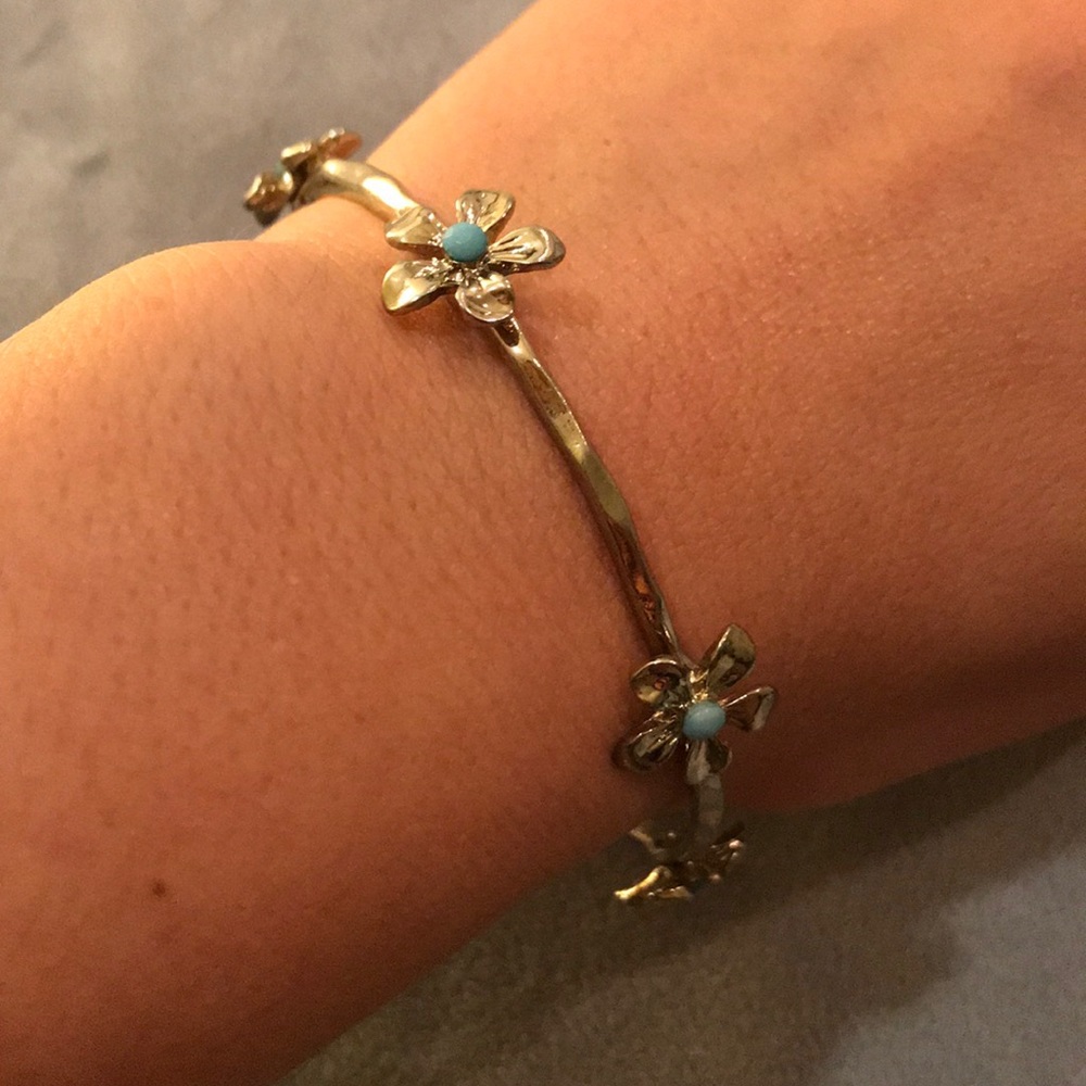 Costume bracelet